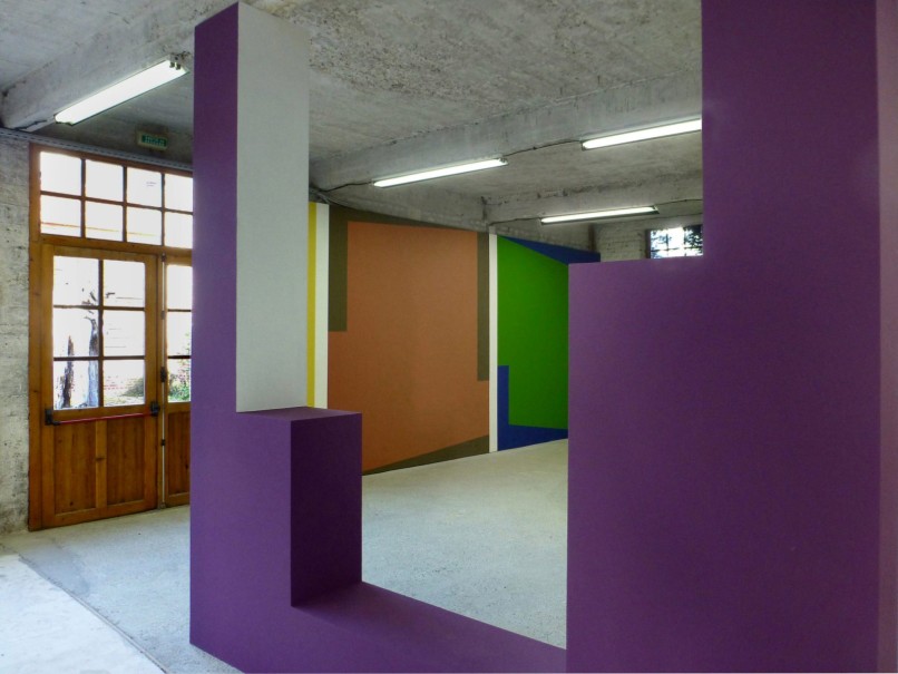 2014 - acrylique, bois (L’ H du Siège, Valenciennes) - © photo : Philippe Betrancourt