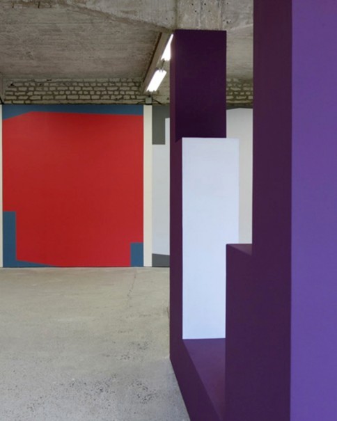 2014 - acrylique, bois (L’ H du Siège, Valenciennes) - © photo : Gérard Tine