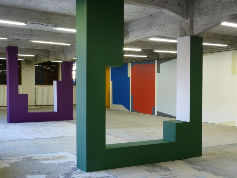 2014 - acrylique, bois (L’ H du Siège, Valenciennes) - © photo : Philippe Betrancourt