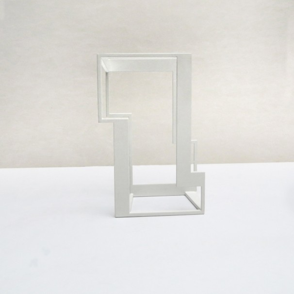 PVÉ 2020 8 - époxy sur acier - 25 x- 15 x 8 cm