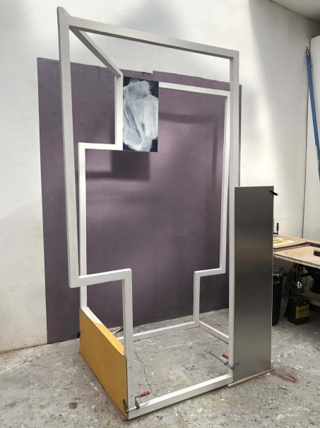 PV 2024 (en montage à l'atelier) - bois, aluminium, acrylique - 230 x 180 x 100 cm © photo : Virginia Torres